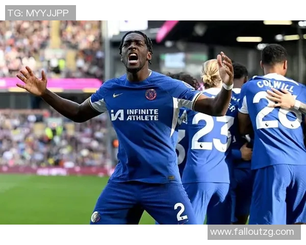 斯特林在曼城时期的快乐足球与决定性进球回顾与分析